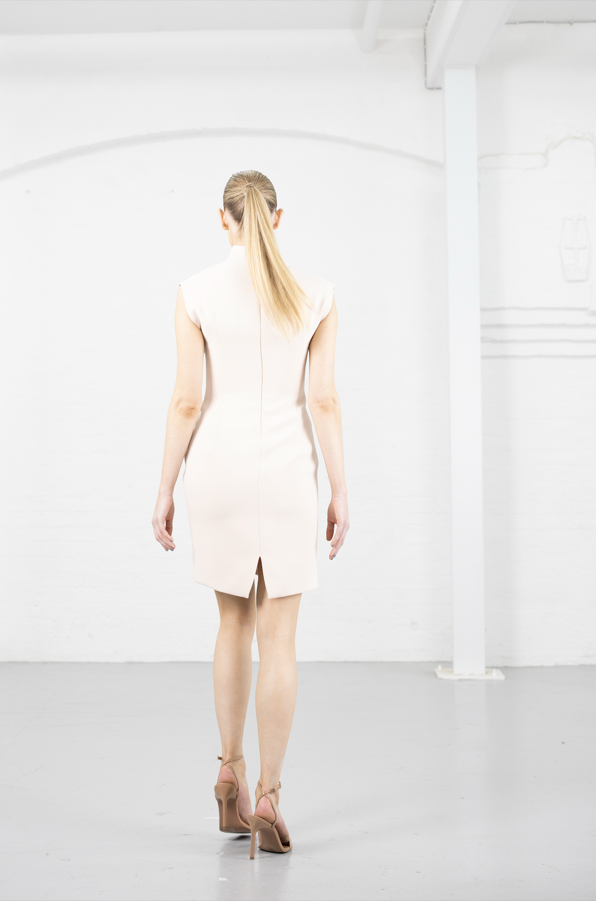 Bianca High Collar Body Con Dress (Nude) – Emile Vidal Carr